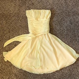 Yellow dress strapless size 4